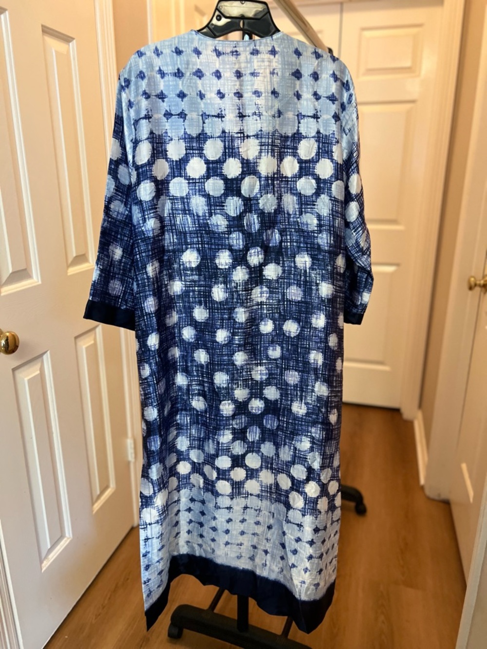 Oscar de la Renta Blue and White Patterned Dress - Picture 6 of 10